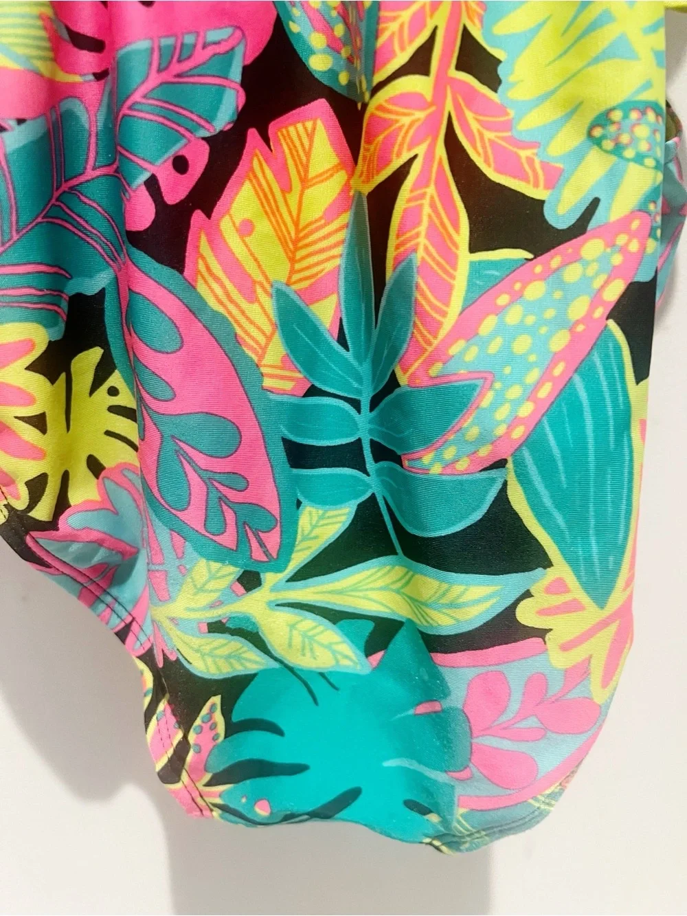 Cat & jack, size large, one piece swimsuit